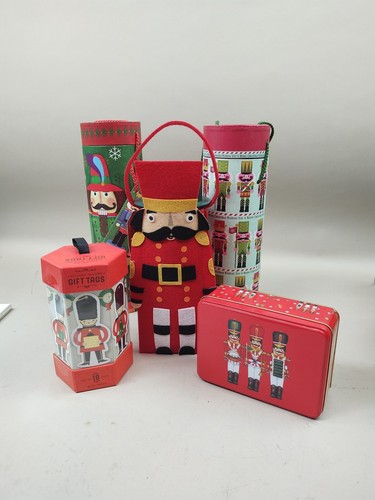Nutcracker gift packaging - packaging, wine